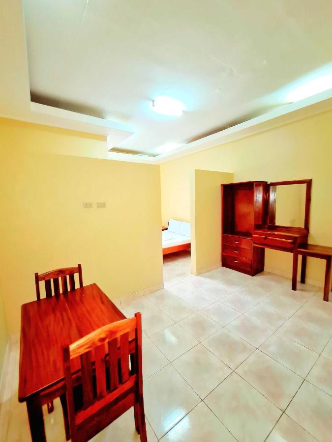 La-Familia Guest House Siquijor Oda fotoğraf